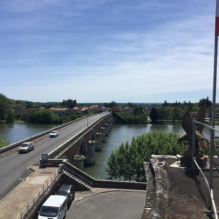 Hotel Le Pont Napoleon Moissac Zewnętrze zdjęcie